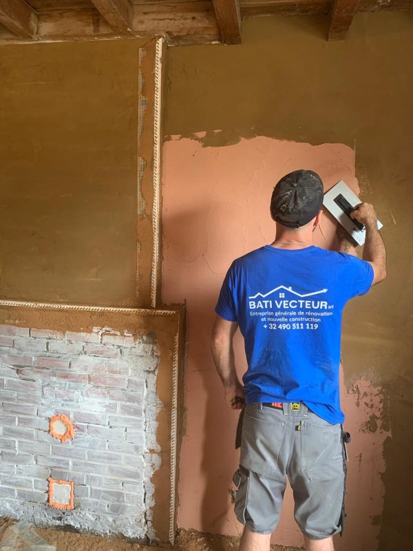 BATI VECTEUR est une entreprise professionnelle spécialisée dans la rénovation intérieure et extérieure de maisons et d'appartements à Bruxelles.